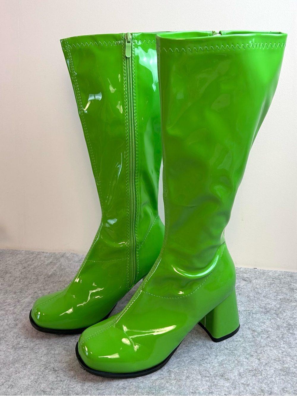 Women’s Lime Green Patent Leather Knee High Go-Go Boots / Size 8